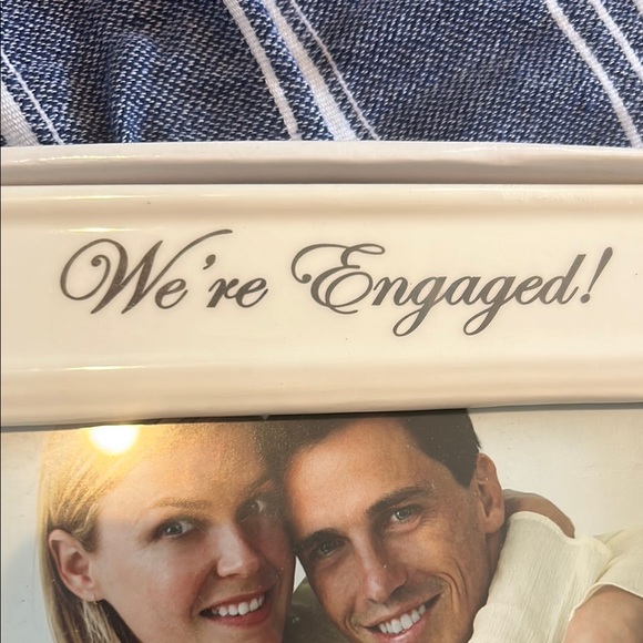 Engagement Photo Frame🤍 - Picture 3 of 5